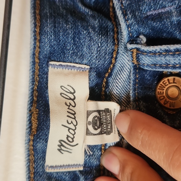 Madewell Slouchy Boyfriend Denim - Picture 5 of 7